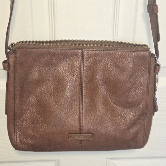 Fossil Handbags - Fossil Leather Purse and Wallet Set vintage